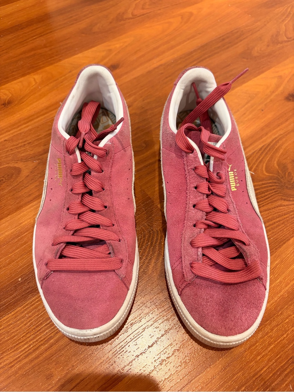 PUMA Suede Classic Sneakers in Rose Pink